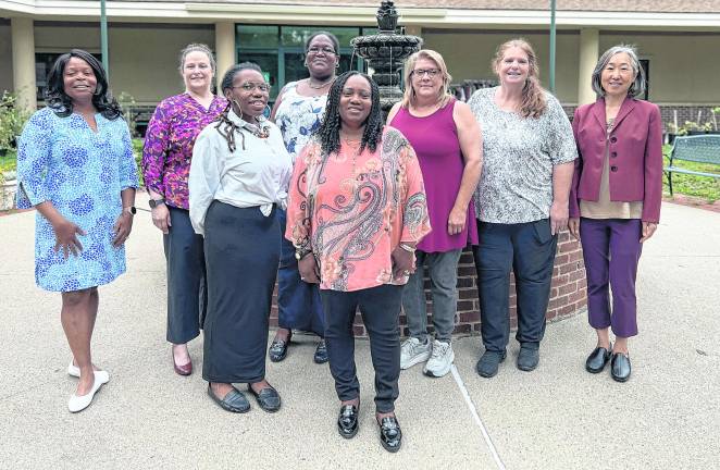 <b>Women are invited to get help with returning to the workforce by attending the Summer Office Skills course at Project Self-Sufficiency.</b>