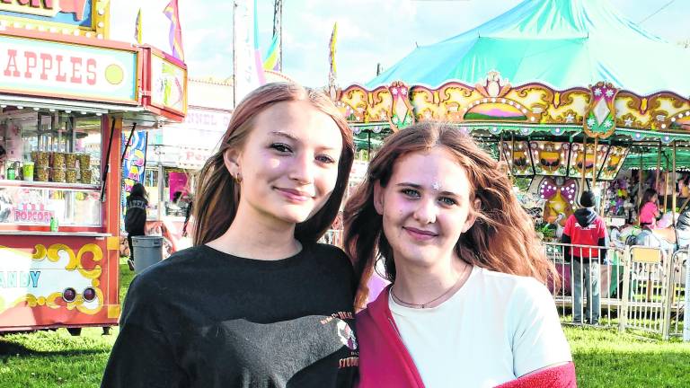 Nola Brown and Riley Bottiglierie, both of Franklin, pose for a photo.