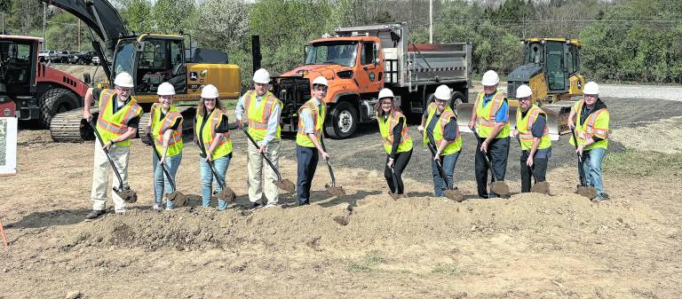 <b>Ground is borken on the new county Division of Health facility.</b>