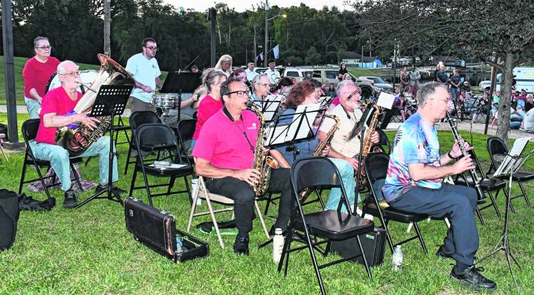 The Franklin Band performs.
